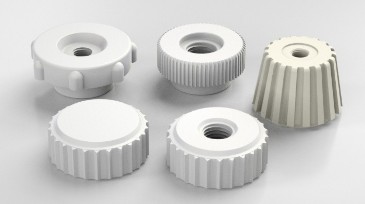 Ecrous moletés en plastique