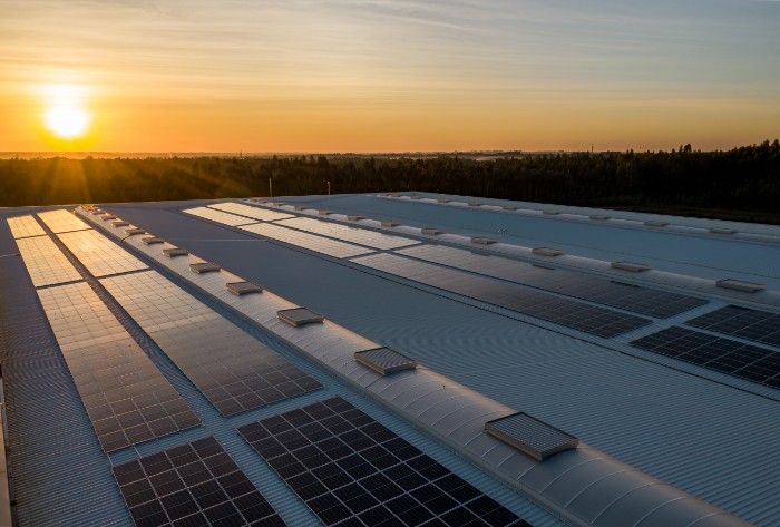 Technische Kunststoffteile für Photovoltaikanlagen