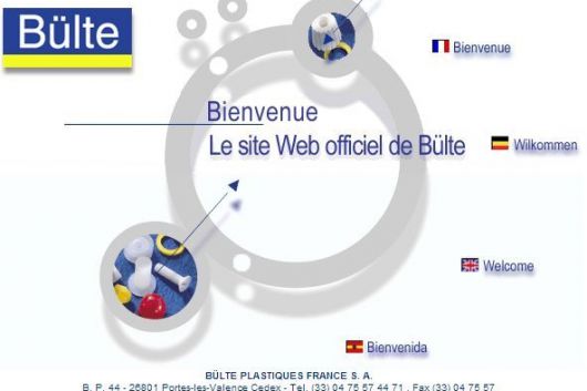 Mise en ligne du premier site internet à l’époque en 12 langues.